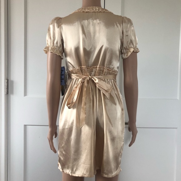 Tramp Peach Silky Puffy Sleeves Mini Dress Small - Picture 2 of 3